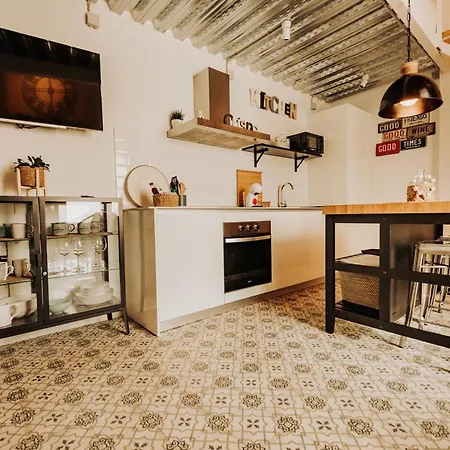 Loft Centrico Con Patio Bodega San Javier * ヘレス