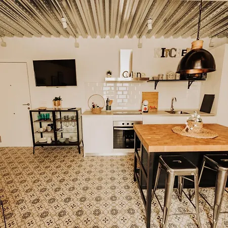Loft Centrico Con Patio Bodega San Javier *